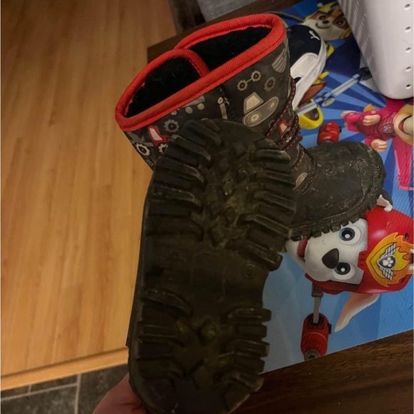 Toddler boy shoes 5T-6T - Picture 9 of 9